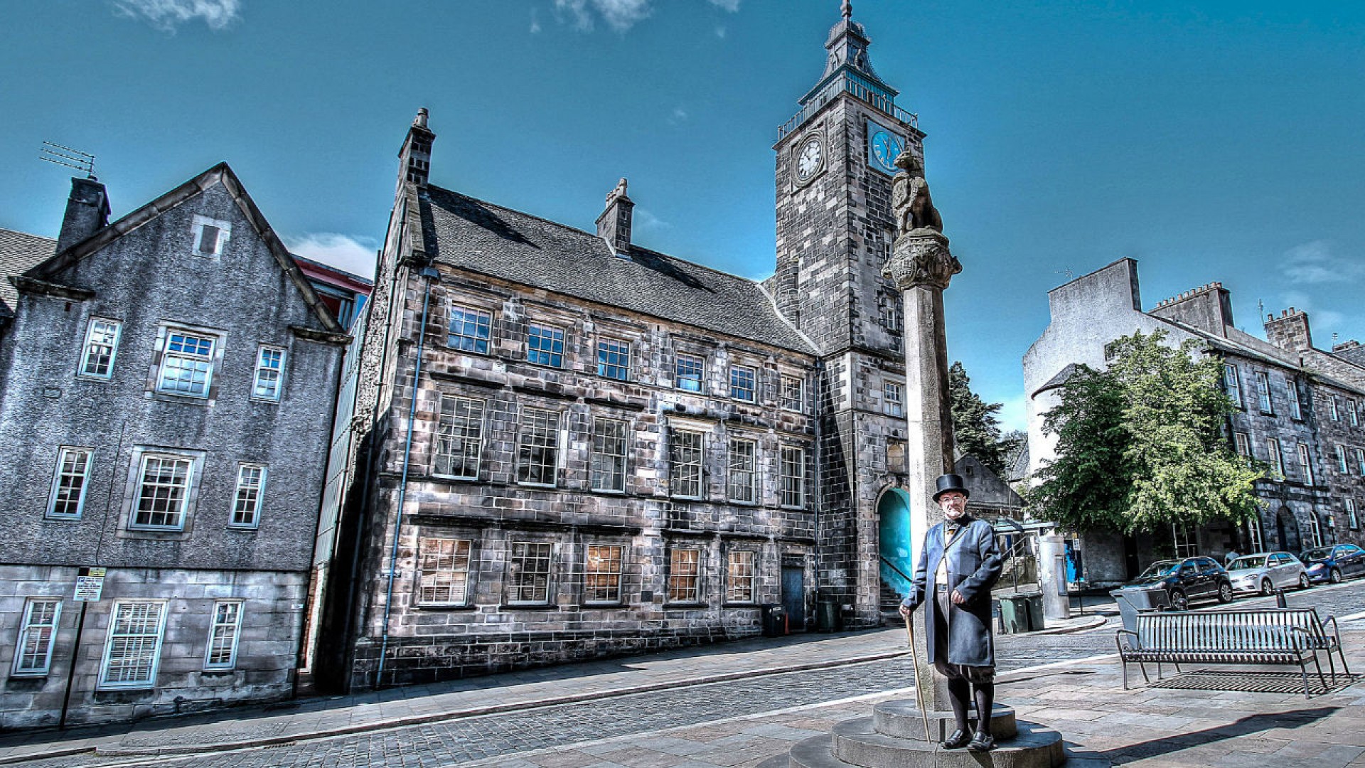 stirling-castle-tour-and-the-secrets-of-the-old-town-visitscotland